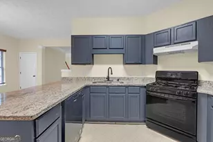 5475 Hampton Ct, South Fulton, GA 30349 - Photo 11