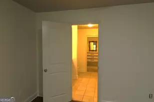 726 Garbrooke Dr, Lawrenceville, GA 30046 - Photo 9