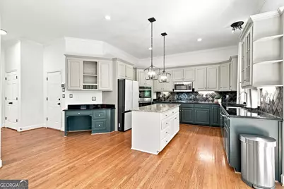 5170 Deerlake Drive, Alpharetta, GA 30005 - Photo 9