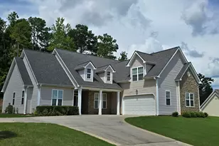 110 Lexington Park Dr, Lagrange, GA 30241 - Photo 1