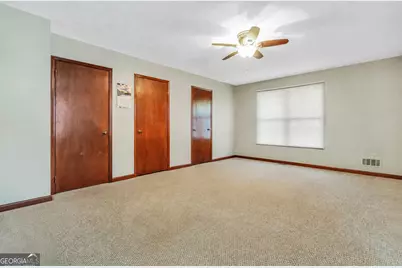 2050 N McDonough Road, Griffin, GA 30223 - Photo 17