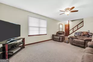 2050 N McDonough Rd, Griffin, GA 30223 - Photo 9