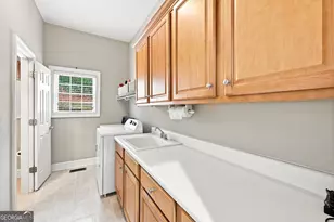 4593 Montclair Cir, Gainesville, GA 30506 - Photo 19