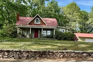 1401 Alec Mountain Rd, Clarkesville, GA 30523 - Photo 3