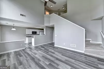 9210 Friarbridge Drive, Suwanee, GA 30024 - Photo 13