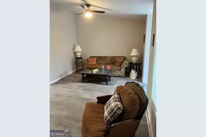 607 Charlotte Place NW, Atlanta, GA 30318 - Photo 3