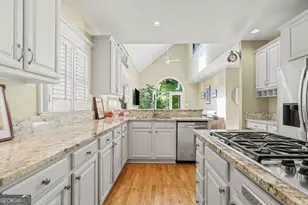 827 Highland Terrace NE, Atlanta, GA 30306 - Photo 17