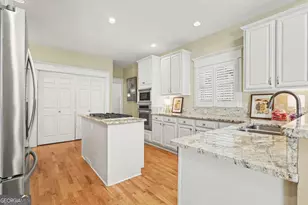 827 Highland Terrace NE, Atlanta, GA 30306 - Photo 19