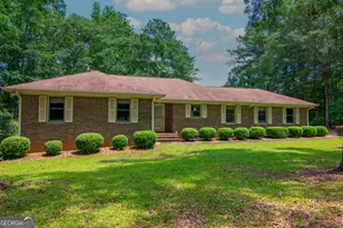 240 Plumfield Dr, Pine Mountain, GA 31822 - Photo 5