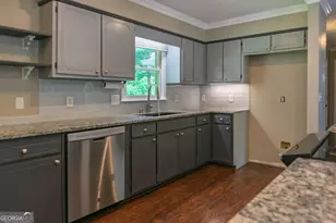 240 Plumfield Dr, Pine Mountain, GA 31822 - Photo 15