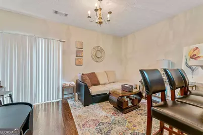 1343 Penhurst Drive, Lawrenceville, GA 30043 - Photo 5