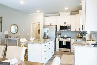 398 Sunset Drive, Statham, GA 30666 - Photo 5