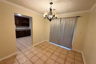 4751 Pueblo Dr SW, Atlanta, GA 30331 - Photo 3