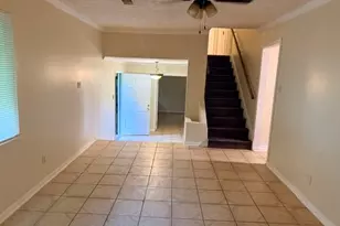 4751 Pueblo Dr SW, Atlanta, GA 30331 - Photo 5