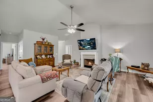 237 North Point Cir, Hartwell, GA 30643 - Photo 7