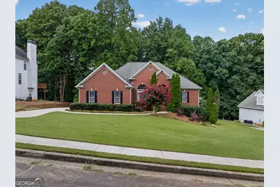 1270 Harvest Lane, Hoschton, GA 30548 - Photo 3