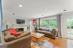 2986 Mornington Dr NW, Atlanta, GA 30327 - Photo 17