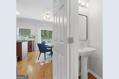 1448 Liberty Parkway NW, Atlanta, GA 30318 - Photo 15