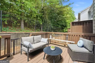1448 Liberty Parkway NW, Atlanta, GA 30318 - Photo 19