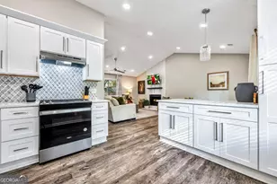 1440 Glynn Oaks Dr SW, Marietta, GA 30008 - Photo 11