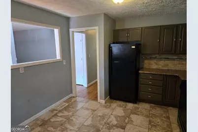 1387 Town Country Drive SE, Atlanta, GA 30316 - Photo 5