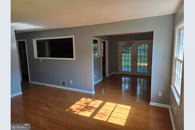 1387 Town Country Drive SE, Atlanta, GA 30316 - Photo 3