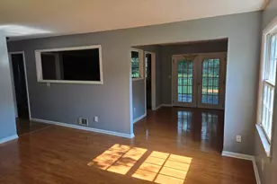 1387 Town Country Dr SE, Atlanta, GA 30316 - Photo 3