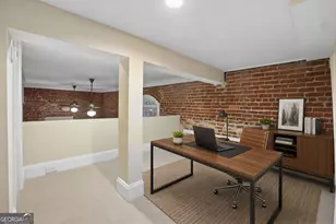 2840 Peachtree Rd NE, Atlanta, GA 30305 - Photo 13