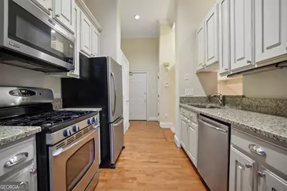2840 Peachtree Road NE # 108, Atlanta, GA 30305 - Photo 9