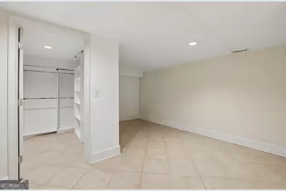 2840 Peachtree Road NE # 108, Atlanta, GA 30305 - Photo 21