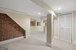 2840 Peachtree Rd NE, Atlanta, GA 30305 - Photo 15