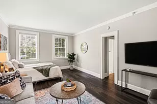 21 Peachtree Memorial Dr NW, Atlanta, GA 30309 - Photo 9