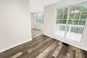2734 Ashbury Point Ln, Marietta, GA 30066 - Photo 11