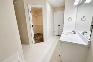 2734 Ashbury Point Ln, Marietta, GA 30066 - Photo 13