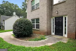 5499 Sigman St, Stone Mountain, GA 30083 - Photo 5