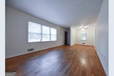 105 E Whitehead Terrace, Athens, GA 30606 - Photo 5