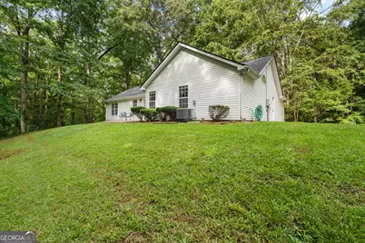 270 Hendrix Road, Newnan, GA 30263 - Photo 39