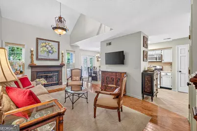 868 Edgewater Circle, Marietta, GA 30062 - Photo 7
