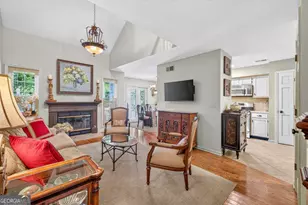 868 Edgewater Cir, Marietta, GA 30062 - Photo 7