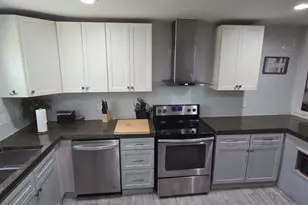 1901 E Farris Ave, East Point, GA 30344 - Photo 9