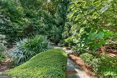 740 Riley Place, Sandy Springs, GA 30327 - Photo 27