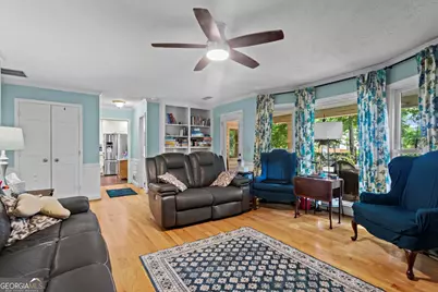 140 Lakeside Drive NW, Kennesaw, GA 30144 - Photo 13
