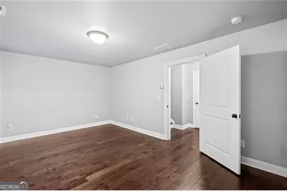 1044 Township Square, Alpharetta, GA 30022 - Photo 29