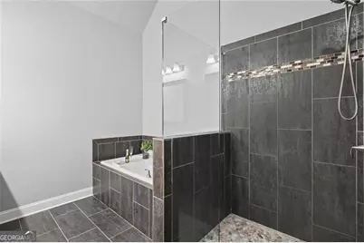 1044 Township Square, Alpharetta, GA 30022 - Photo 21