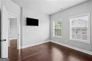 1044 Township Square, Alpharetta, GA 30022 - Photo 25