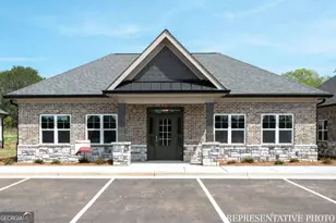1060 Garland Dr, Bogart, GA 30622 - Photo 1