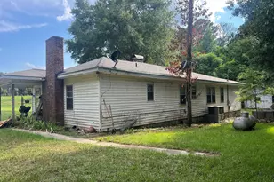 5877 Lexington Rd, Rayle, GA 30660 - Photo 5