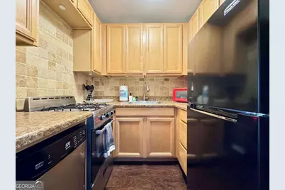 215 Piedmont Avenue NE #APT 404, Atlanta, GA 30308 - Photo 5