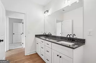 3942 Fulson Dr, Lilburn, GA 30047 - Photo 37