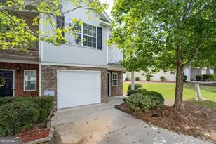 1428 Box Cir, Winder, GA 30680 - Photo 3